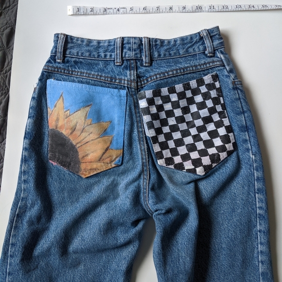 (bongo) Vintage 5 Button Hi-Waist Mom Jeans 5 - Picture 6 of 8